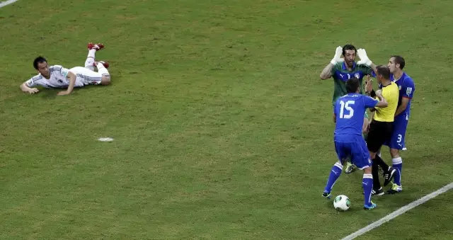 足球裁判视角现场教学,足球裁判视角