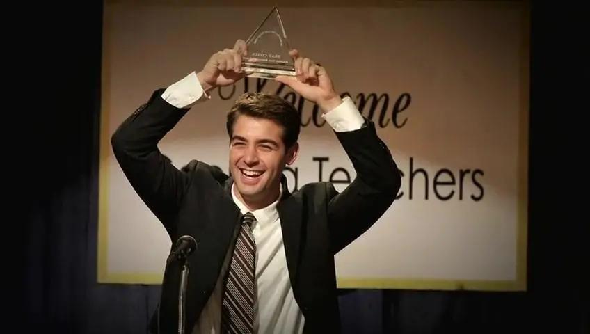 10部初中生必看感动励志电影,中职学生十个必看励志片