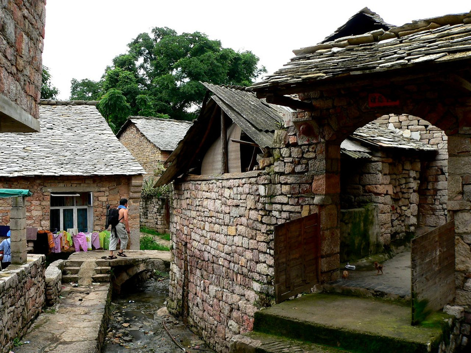 黄果树瀑布一点也不壮观,贵州黄果树瀑布大自然的鬼斧神工