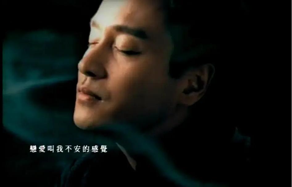 娱乐圈的屁股鼻尖：张国荣隐约可见，朴信惠像小猪鼻，马天宇明显