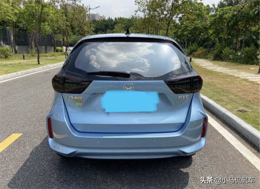 飞度潮跑每公里油耗,飞度潮跃油耗多少