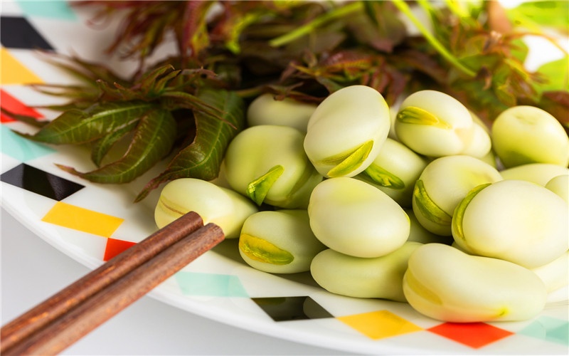 农村承包70亩地种植什么比较赚钱,承包田地种植能赚钱吗