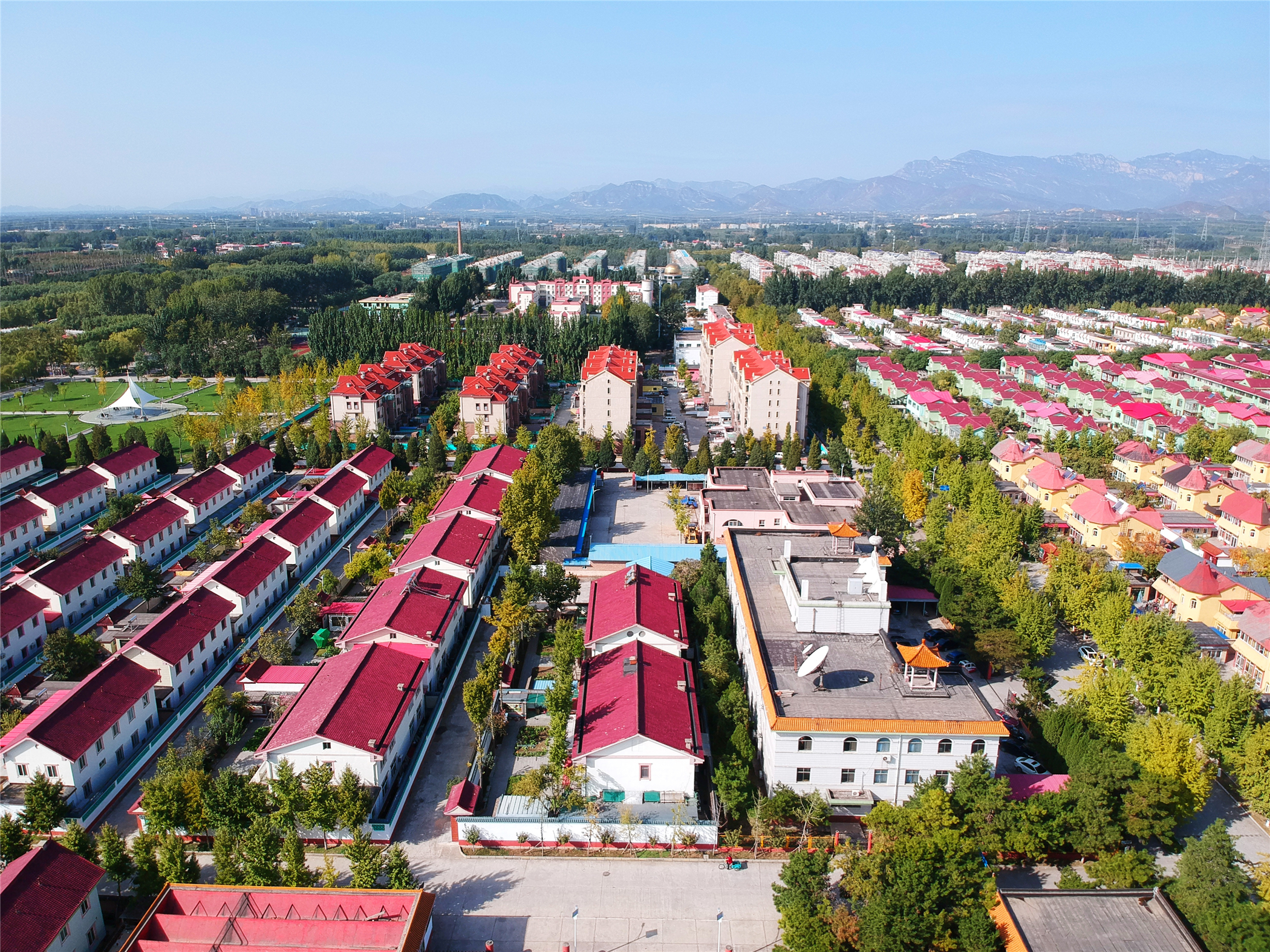 北京房山韩村河,从臭水沟到世界之巅