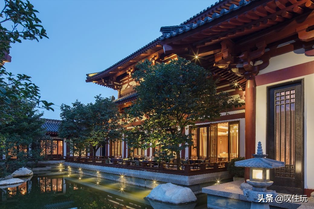 西安杨贵妃同款泡池酒店,杨贵妃西安温泉