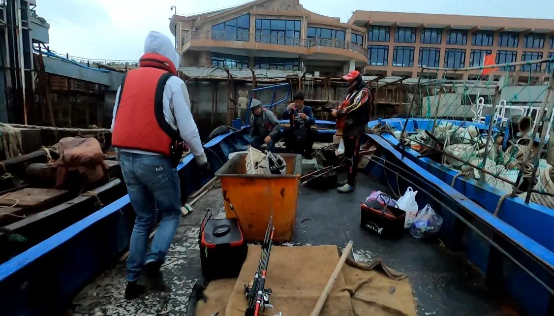 最简单的海钓入门新手教程,海钓新手学习海钓的技巧大全