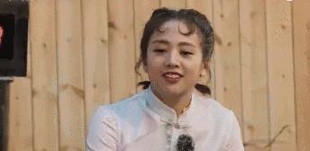 “小心一点，我有老婆”，吴奇隆的这个举动亮了……