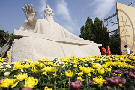 湘妃竹的故事中舜帝因何而去世,湘妃竹与舜的故事