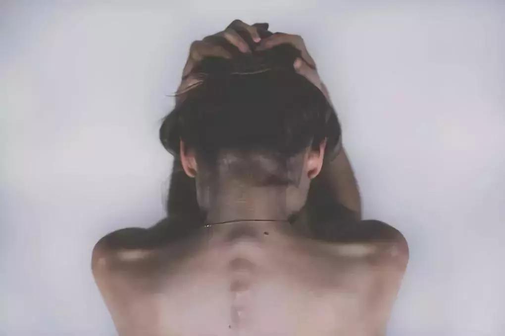 皮肤瘙痒的根源及解决的方法,皮肤瘙痒需要警惕什么病