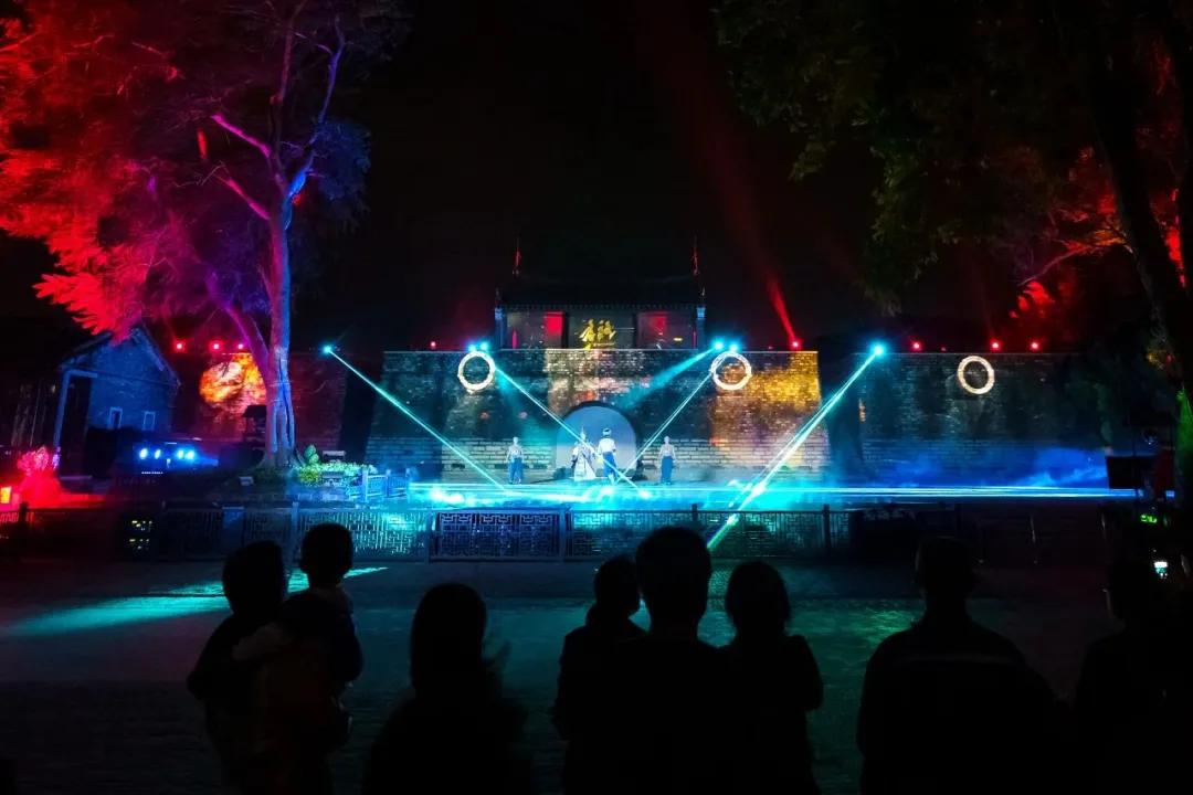 深圳特点夜游灯光秀,深圳灯光秀预约最佳观赏地