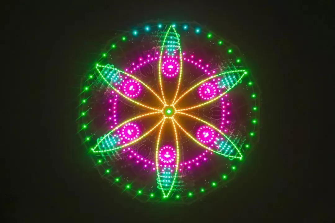 开封喷泉夜市,开封鼓楼观光夜市