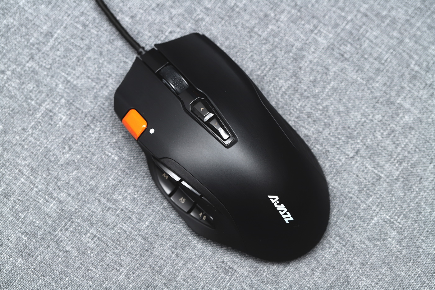 测评吃鸡单手键盘鼠标推荐,绝地求生自动压枪的鼠标推荐