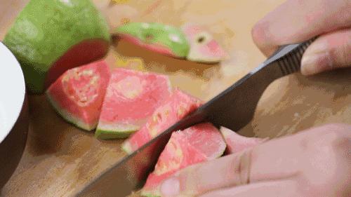 6月有钱没钱，这5颗水果都要买，饭前或饭后吃点，清爽美味营养多