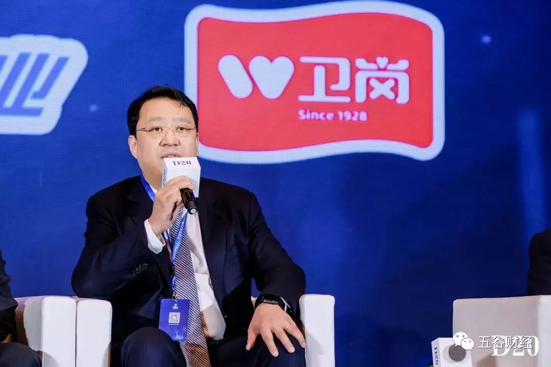 养好牛是乳业高品质的前提卫岗乳业董事长提出“四鲜”解决方案