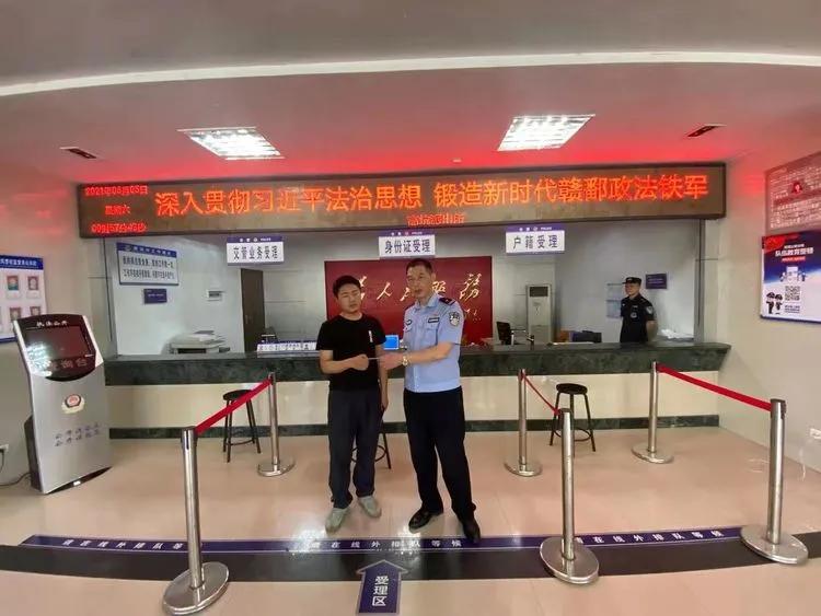 护航高考我们都是答卷人,护航高考第一天在追梦的路上