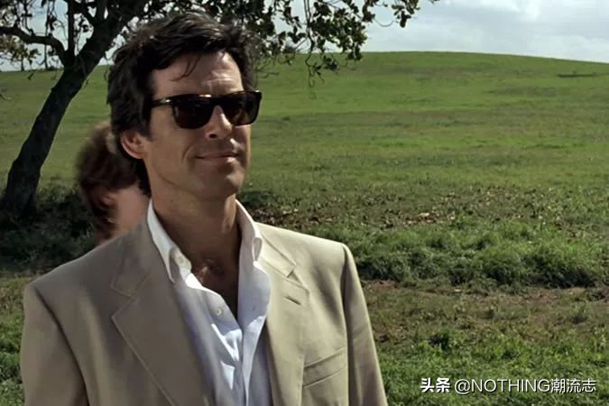 007詹姆斯邦德西服品牌,007詹姆斯邦德穿的t恤品牌