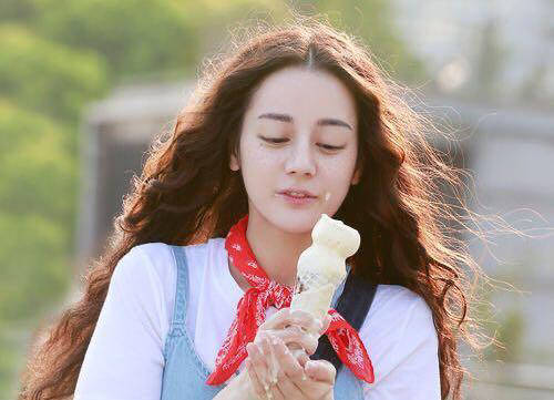 最没诚意的丑女逆袭剧，热巴梁洁上榜！网友：最经典的还是它