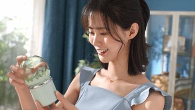 放到包包里的榨汁机,随身携带榨汁机随时喝到新鲜果汁