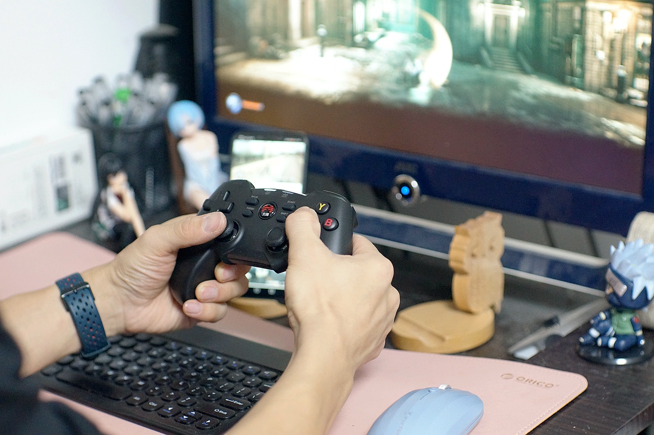 用键盘可以玩的手游,北通蝙蝠4无线版手感怎么样