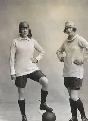 足坛各种奇葩事件,足坛奇葩故事仰卧撑