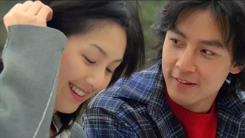 16年前的《处处吻》翻红，是“港味”的复兴？