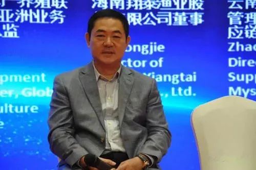 仅靠“两条鱼”，这位潮商白手起家缔造出二十亿年产值的渔业王国