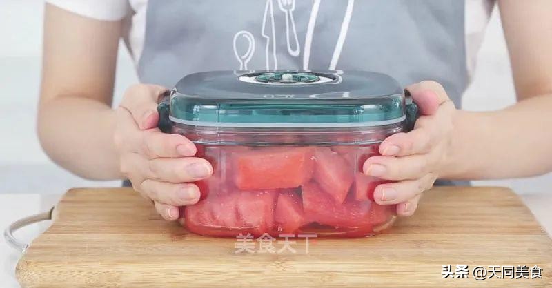 夏天好喝简单的西瓜饮品,夏日饮品自制西瓜饮品