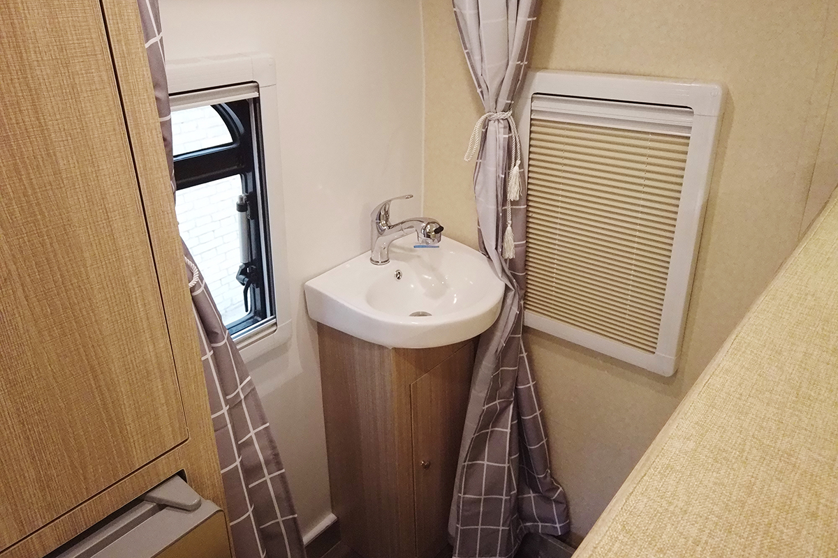 新飞祥菱房车车主实际感受,新飞祥菱经典六座版房车