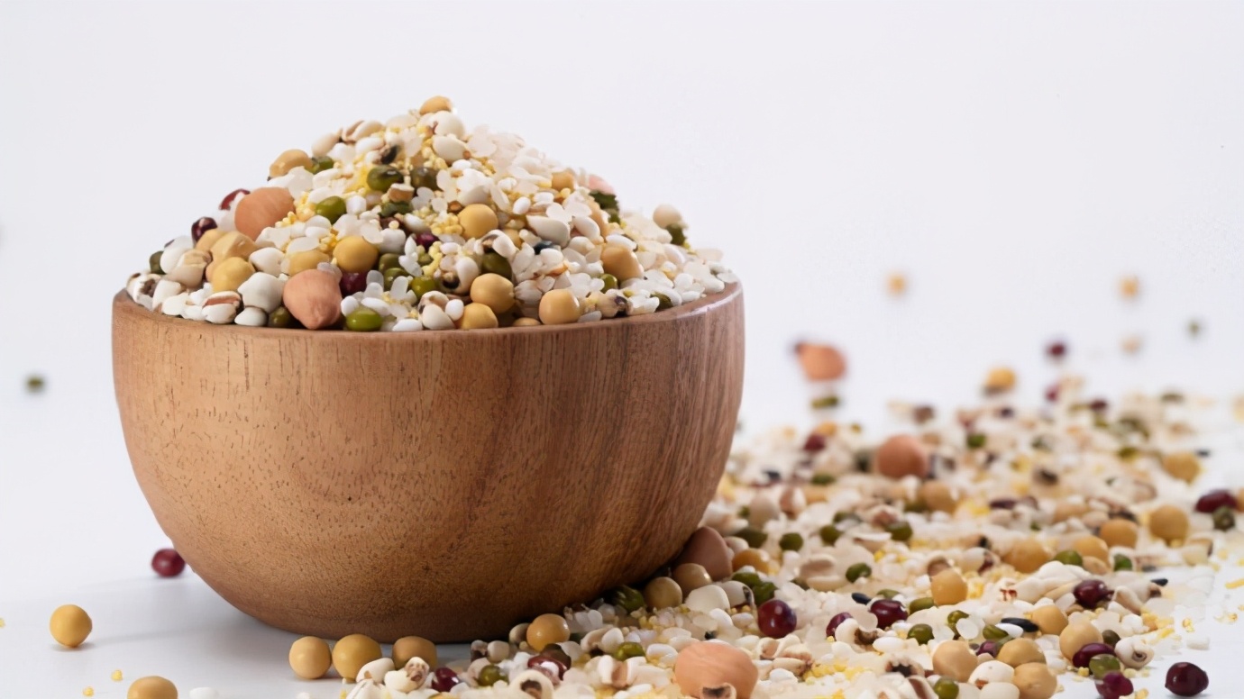 秋天吃什么酸的食物润肺降燥,女性秋燥吃这十种食物