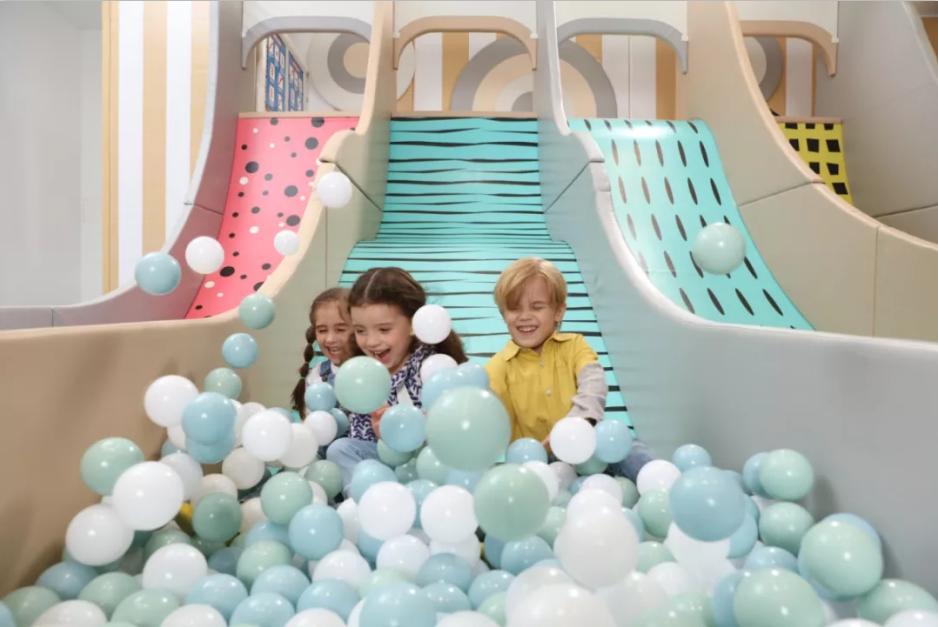 开儿童乐园室内赚钱吗,开一家小型儿童游乐园大概多少钱