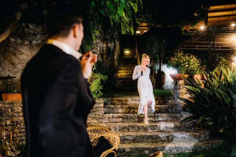 好的婚礼创意会给人啥样的感觉,现在年轻人的婚礼真有创意