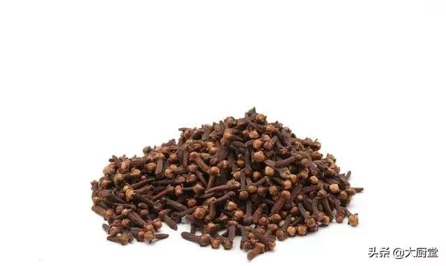 你不知道的香料特性大全请收藏,揭秘34种常用香料的名称与用途