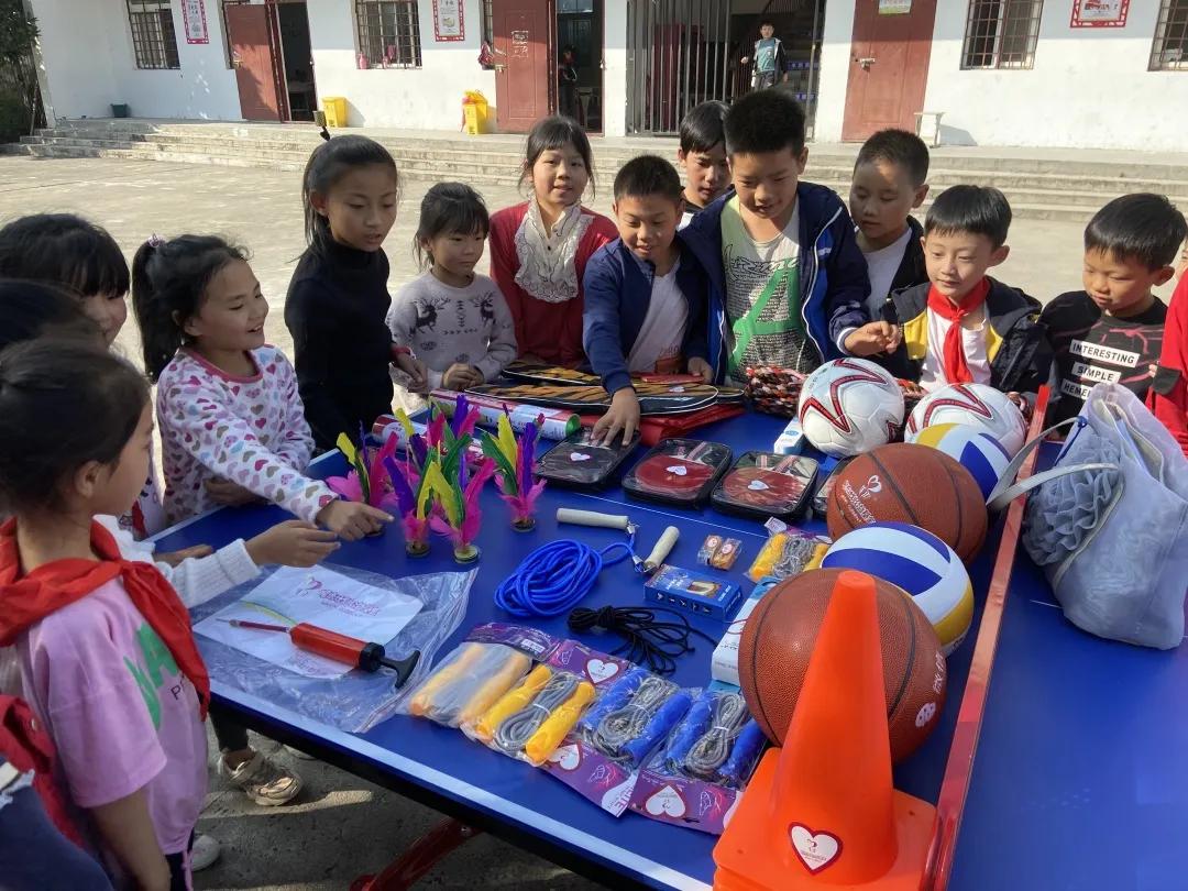 暖流计划公益活动进陕南山区校园,暖流计划公益基金