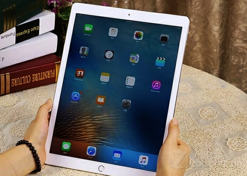 掌上学习小助手，帮助学习不掉链子——2018款AppleiPad