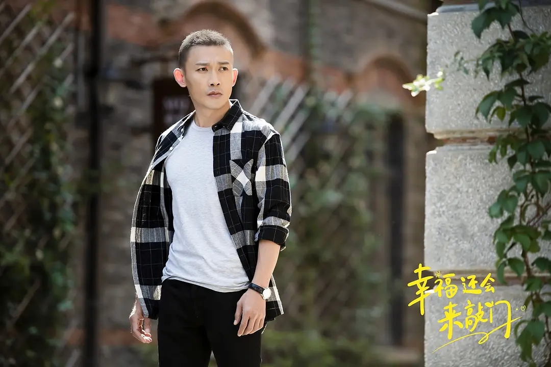 女主双标，男主给洋人接盘，2020年了还有这种“正能量”烂剧？