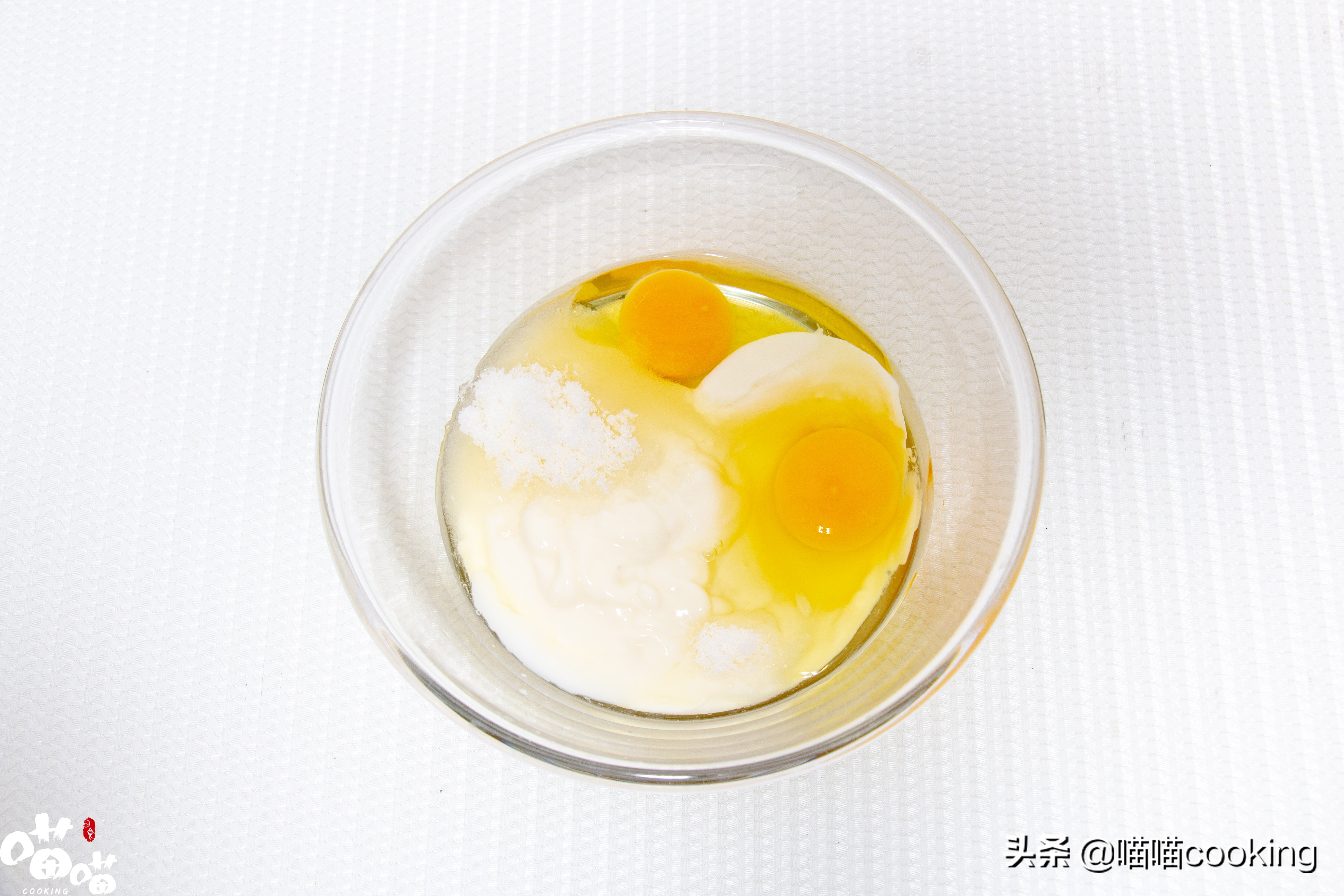 何炅教你做蛋糕烤箱20分钟搞定,何炅同款随手小蛋糕完整教程出炉