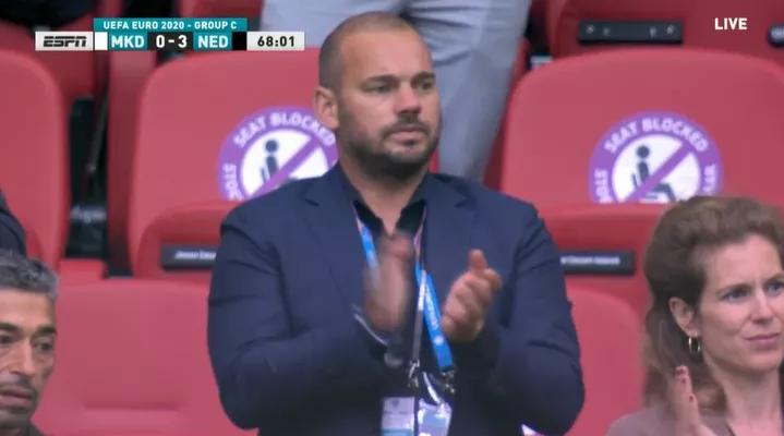 17岁首秀，他在国家队一直踢到37岁！还在祖国建俱乐部培养年轻人