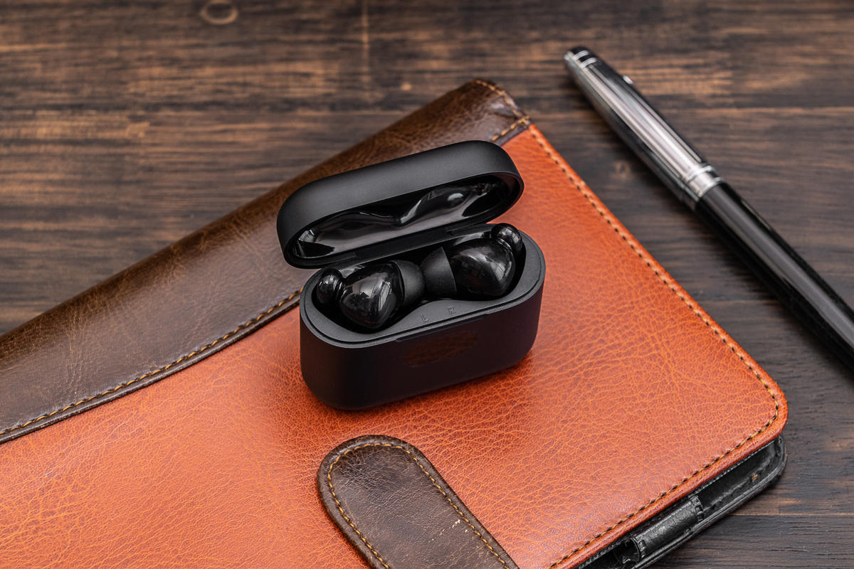 诺基亚蓝牙耳机e3110有光感吗,诺基亚蓝牙耳机e3100评测