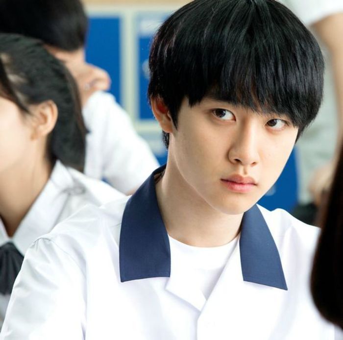 都暻秀参加典礼韩国爱豆全部起立,exo都暻秀个人直拍