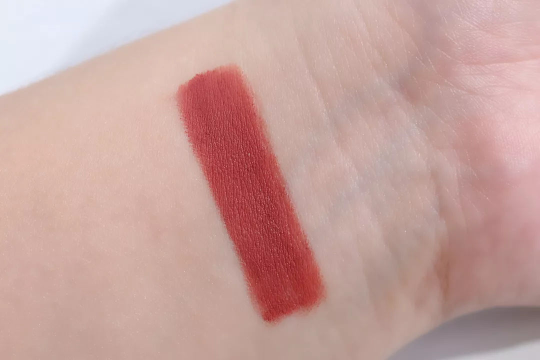 油皮彩妆平价学生党,学生党平价彩妆推荐口红素颜