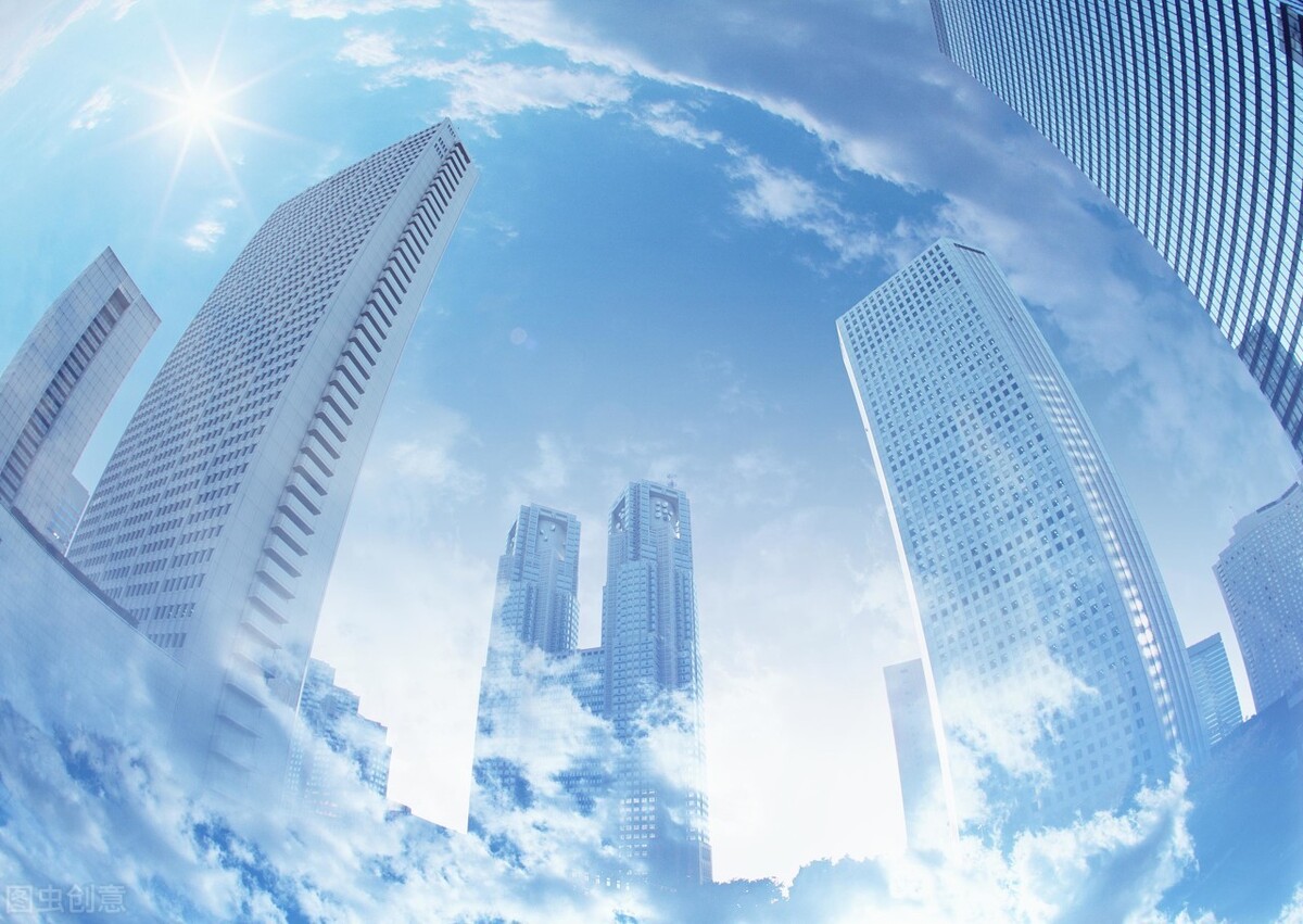 做房产中介好还是自媒体好,自媒体房产中介一年总结