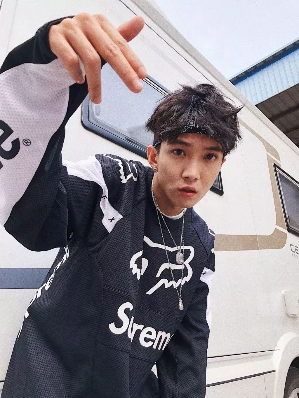 在HipHop这片无主之地上，你的男孩TT想做新的英雄！