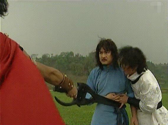 中国电视剧特效退化史：AI换头没《西游记》逼真，投资4亿效果5毛