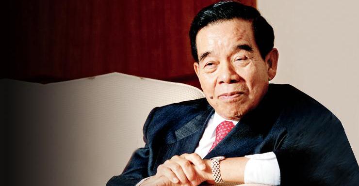 穷小子身价上亿完整视频,广东穷小子卖珠宝钻石起家