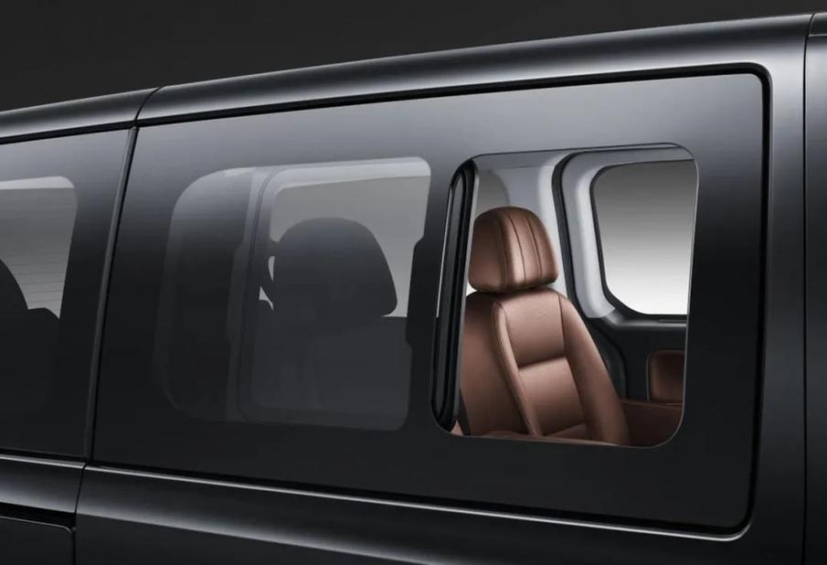 东风mpv新菱智,试驾风行菱智m5九座车感受