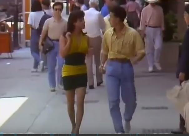 张卫健男扮女装照,张卫健年轻戴帽子造型