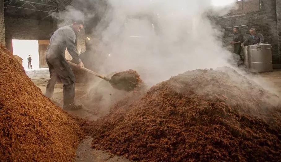 白酒勾兑的相关问题，重庆烤酒设备批发市场