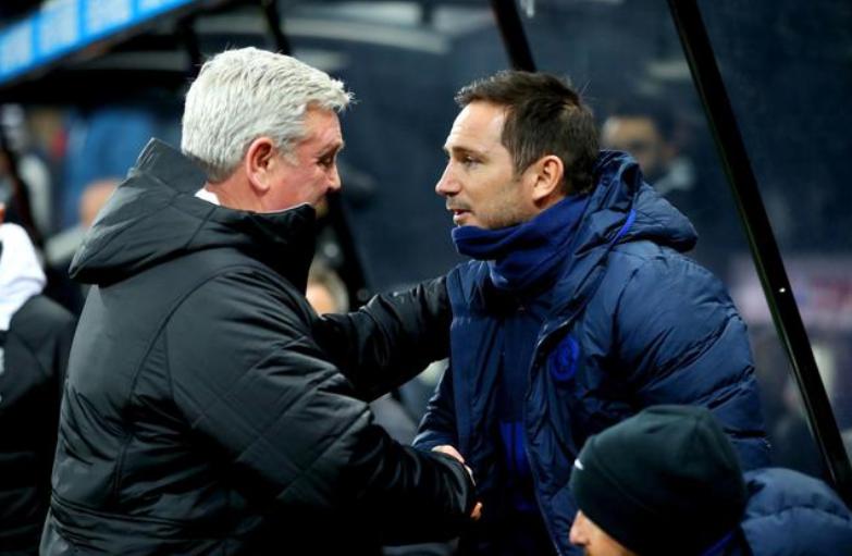 久攻不下暴露蓝军软肋，坎特芒特使用问题让神灯头大