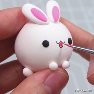 轻黏土可爱又简单的捏法,做一个简单可爱的小萌物用粘土捏