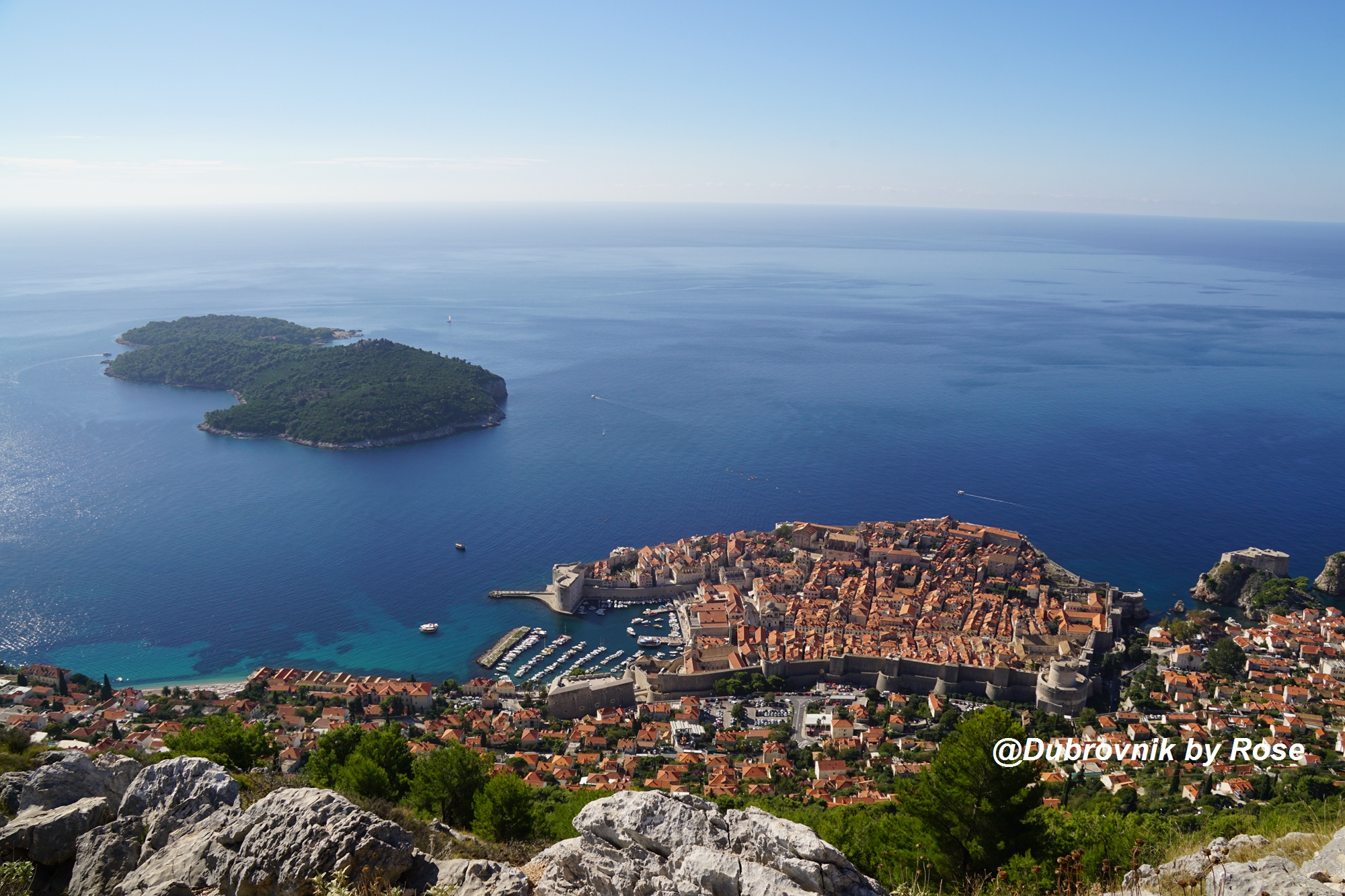 克罗地亚圣托里尼,克罗地亚和圣托里尼