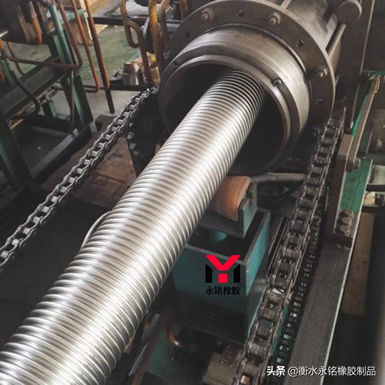 镀锌金属波纹管优缺点,镀锌金属波纹管型号规格